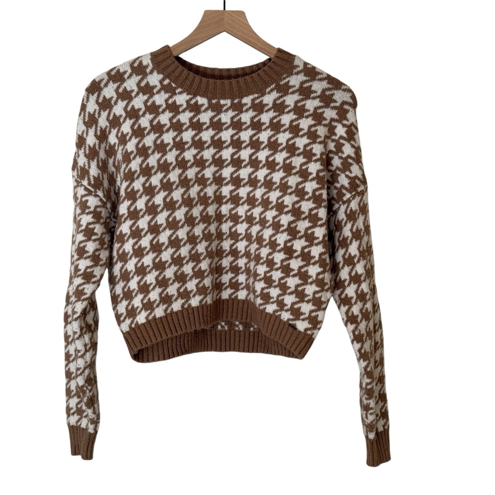 Hollister Woman's Size Small Brown Cream Houndstooth Cropped Pullover Sweater